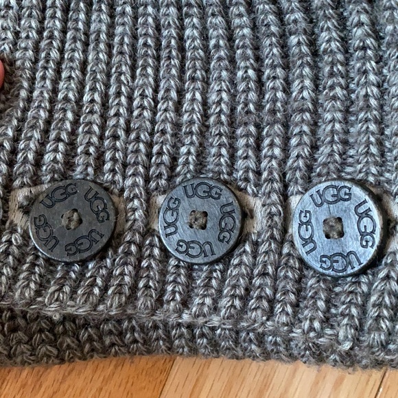 Tall Classic Cardy Button Ugg - Picture 6 of 6